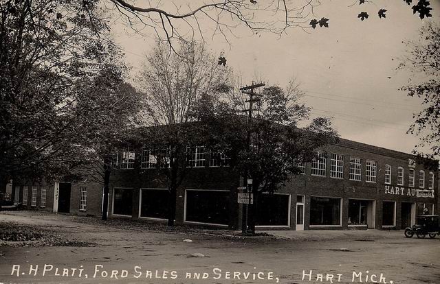 Hart A H Platt Ford Sales Service (newer photo)
